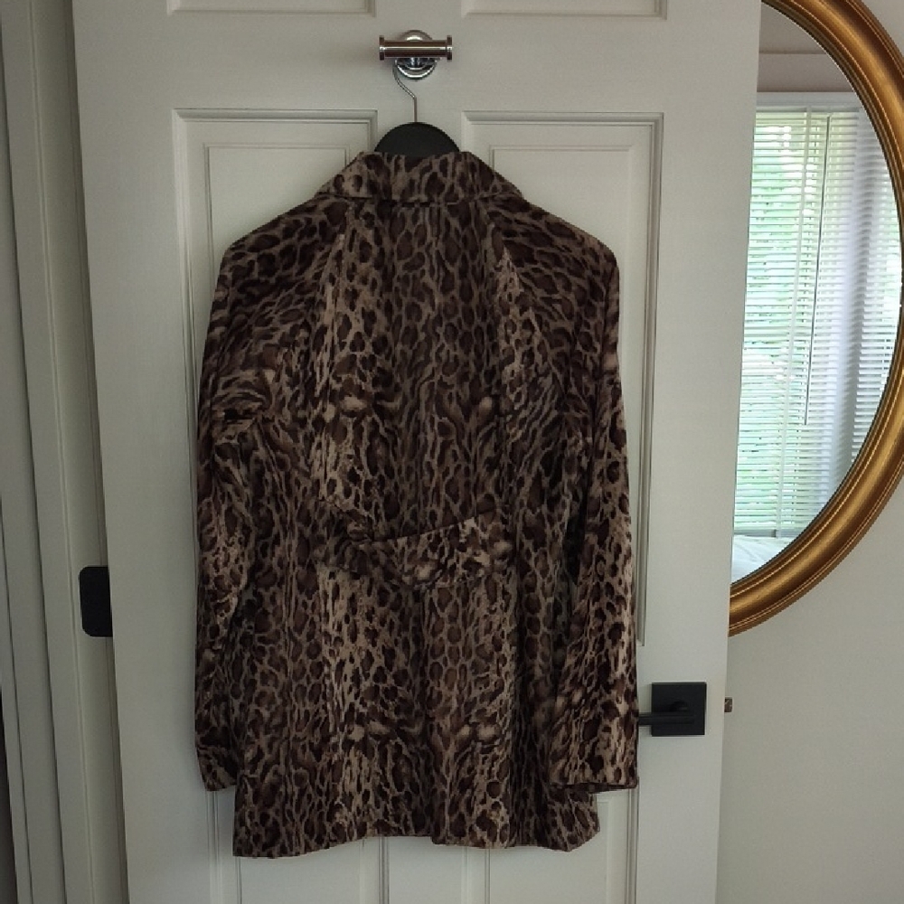 Bailey 44 Leopard Faux Fur Jacket, Size Large - Picture 3 of 9